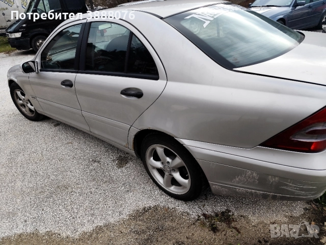 Mercedes W203 C180 На части, снимка 6 - Автомобили и джипове - 52711902