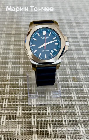 Victorinox Swiss Army I.N.O.X. 200m Diver 241688.1, снимка 6 - Мъжки - 56200535