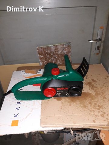 Лентова резачка за дърва Бош-електрическа.