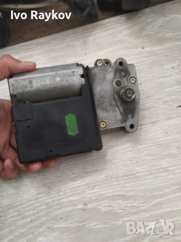 Мотор , шибидах за VW Golf 3 Bosch 0390201614 , 3A0959731B, снимка 4 - Части - 51826015