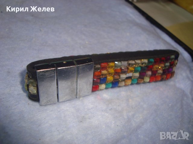 КРАСИВА ЦВЕТНА АРТ ГРИВНА с МЕТАЛНА ЗАКОПЧАЛКА 61861, снимка 2 - Гривни - 37072252