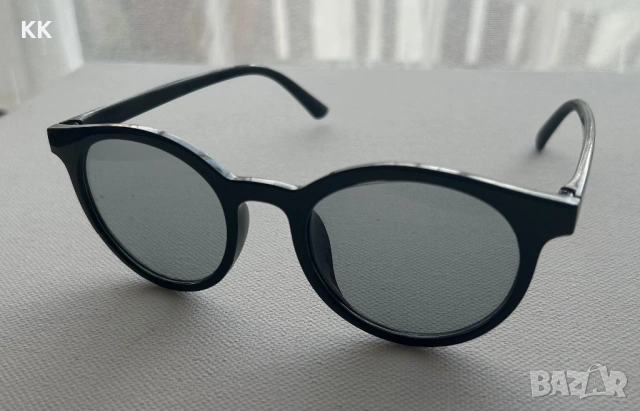 Слънчеви очила, снимка 3 - Слънчеви и диоптрични очила - 53381297