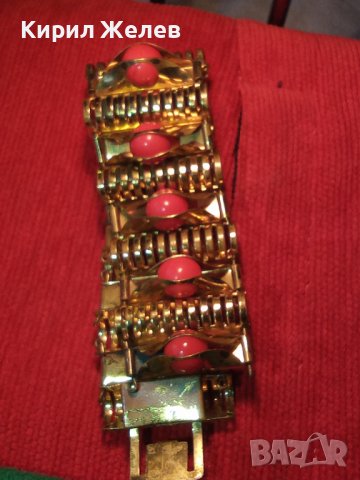 ПОЗЛАТЕНА РЕТРО АРТ ВИНТИДЖ БРОНЗОВА ГРИВНА ЕФЕКТНА с ЧЕРВЕНИ КАМЪНИ 16902, снимка 16 - Антикварни и старинни предмети - 30691405