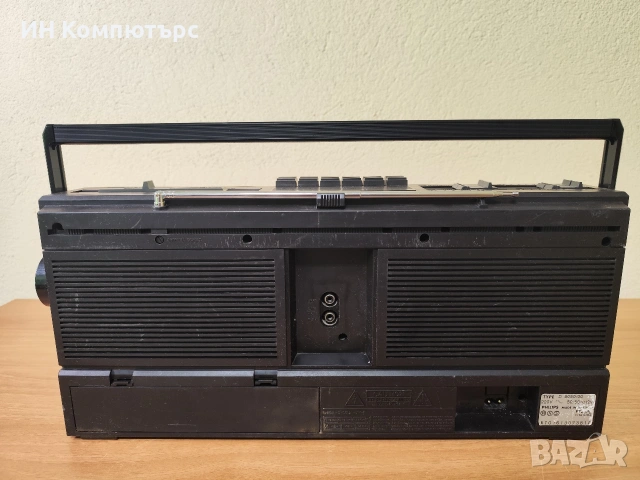 Продавам радиокасетофон Philips D8050, снимка 5 - Радиокасетофони, транзистори - 54336068