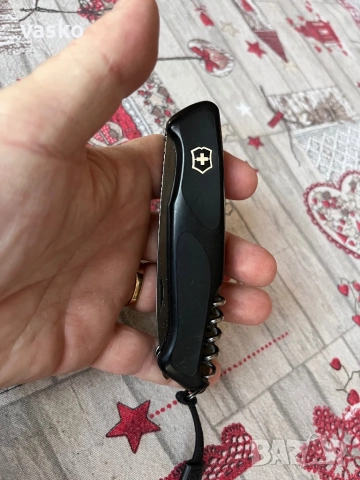 Victorinox onyx black, снимка 10 - Ножове - 52944211