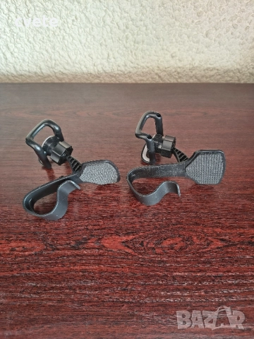 Поставка за телефон за кола 2 броя НОВО