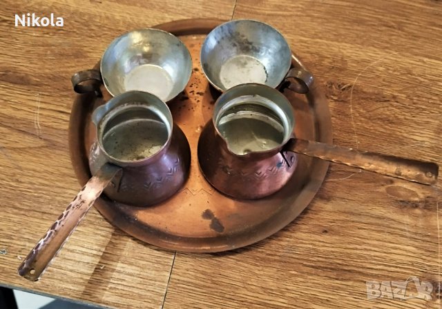 Меден сервиз за турско кафе 2 джезвета и 2 чаши с поднос, снимка 11 - Антикварни и старинни предмети - 42158913