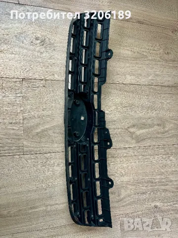 Решетка в предна броня за Киа / Kia Sportage, снимка 4 - Части - 47397679