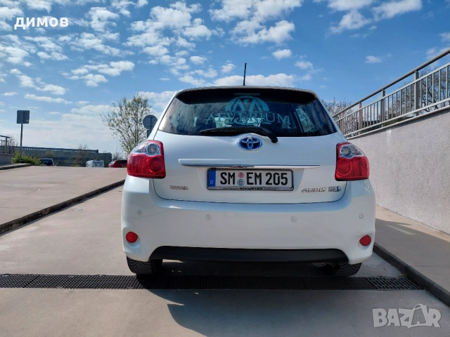 Toyota Auris Hibryd 2011г - ТОП ..., снимка 5 - Автомобили и джипове - 54319524