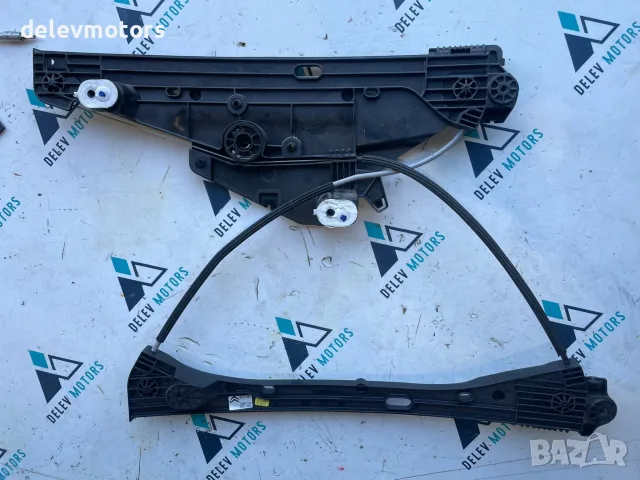 9832821580 стъклоповдигач преден десен от Citroen C4 3B 1.5 Blue HDI