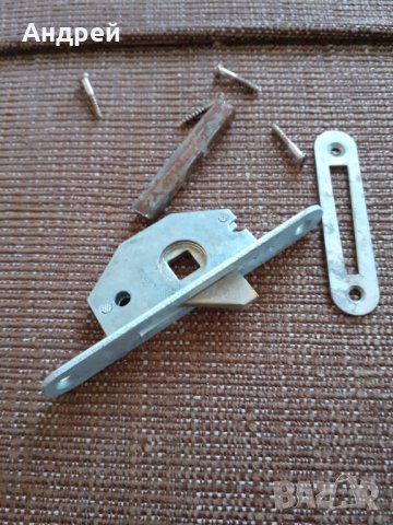 Стара брава,брави за прозорец, снимка 3 - Други ценни предмети - 29592963