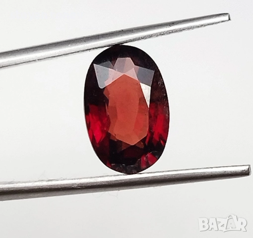 Естествен шпинел в топ вивид червено 1.70кт.! Нов!, снимка 4 - Други - 52646190