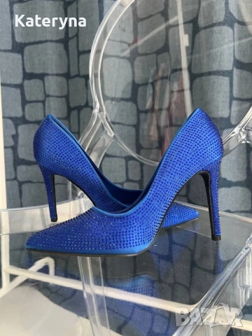 нови обувки с кристали, снимка 2 - Дамски елегантни обувки - 54311144