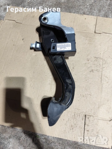 А2042902001  педал спирачка OEM MERCEDES W204 OM651 2014, снимка 2 - Части - 54306758