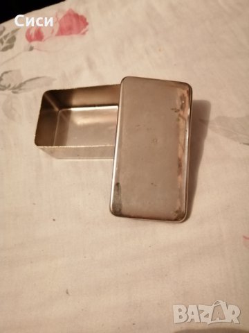 Метална кутия, снимка 3 - Колекции - 35441190