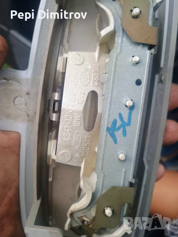 Плафон   Ford Focus I Hatchback (10.1998 - 12.2007), , снимка 3 - Части - 51293112