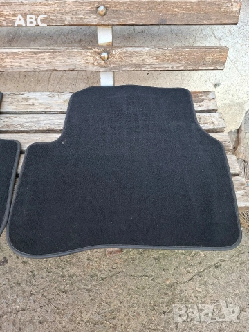 Оригинални текстилни стелки от Passat B6 , снимка 4 - Аксесоари и консумативи - 49780829