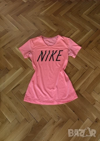 Оригинални дамски спортни тениски Nike и Adidas размер М-L , снимка 7 - Тениски - 50538494
