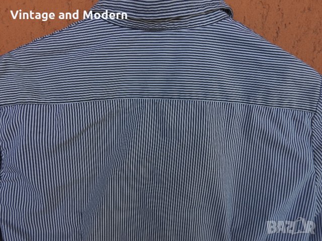 GUESS официална дамска риза сиво раирана оригинална (S), снимка 11 - Ризи - 34339256