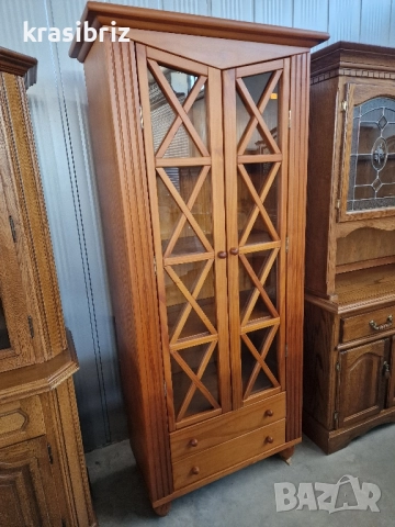 Масивна Витрина- внос от Германия! 