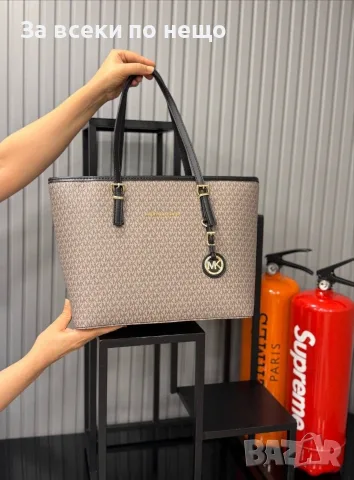 Michael Kors Дамска Чанта Майкъл Корс - Различни Цветове Код E76, снимка 5 - Чанти - 55795090