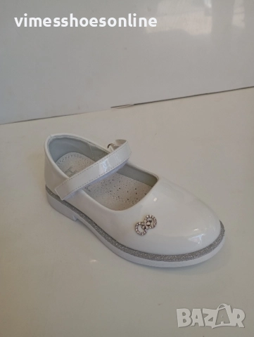 Детски обувки-лак, снимка 3 - Детски маратонки - 51613697