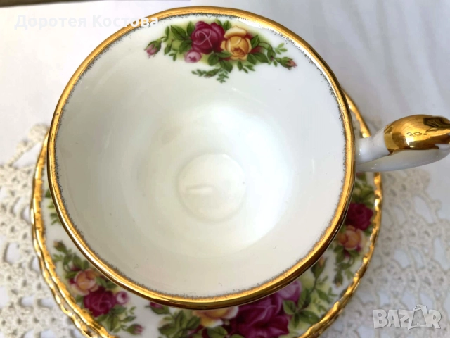 ROYAL ALBERT красив троен сет за чай или дълго кафе от костен порцелан от Англия, снимка 8 - Антикварни и старинни предмети - 52957779