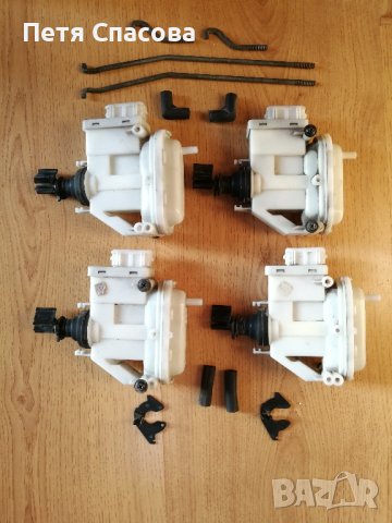 VW Passat Wagon B3 2.0 1992 Вакуум машинки централно врати, снимка 2 - Части - 42032320