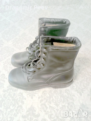 Военни Кубинки – „Стария модел“ - Габрово запазени Шити и лепени, снимка 2 - Мъжки боти - 54170238