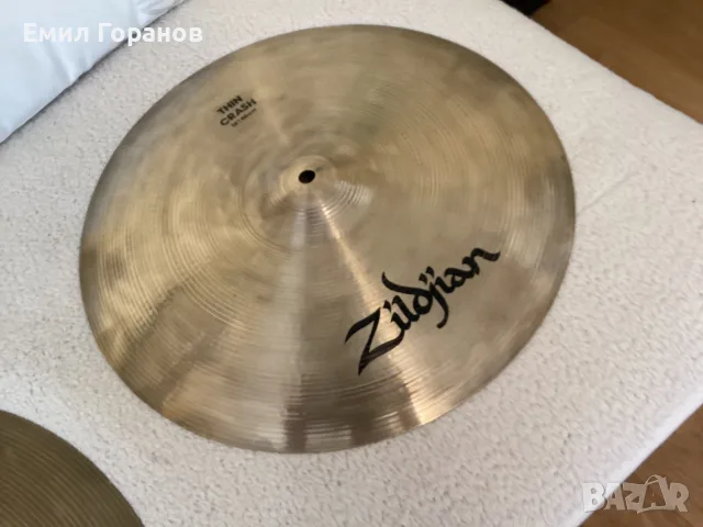 Zildjian 16” crash ,20” ride 
