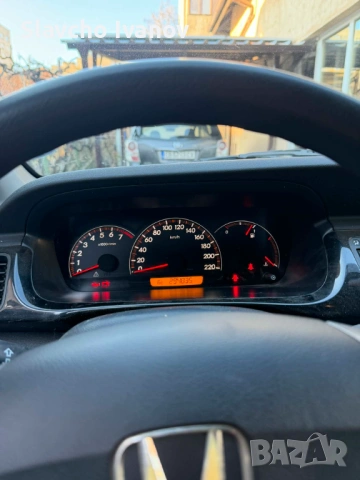 Honda Fr-v 2.0 бензин/газ, снимка 8 - Автомобили и джипове - 54008675