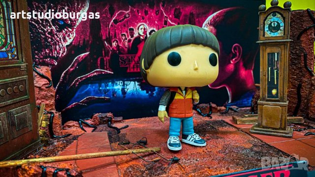 Макет Diorama - Stranger Things S4 The Upside Down, снимка 4 - Колекции - 37741636