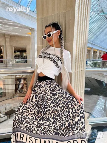 Christian Dior дамски комплекти от две части Два цвята , снимка 2 - Комплекти - 50047123