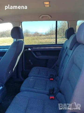 Vw Touran 1.9 Tdi , снимка 12 - Автомобили и джипове - 49414629