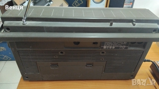 SABA RCR 756 BOOMBOX, снимка 7 - Радиокасетофони, транзистори - 54298100