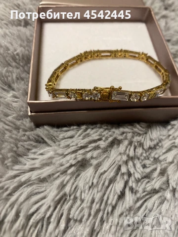 Елегантна гривна с камъни, снимка 4 - Гривни - 51397446