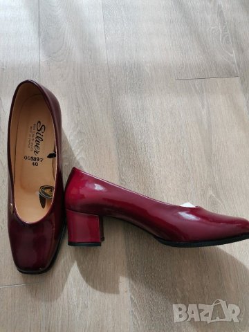 Лачени обувки , снимка 2 - Дамски елегантни обувки - 30648805