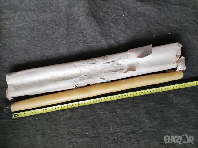 Продавам две големи восъчни свещи, снимка 2 - Други ценни предмети - 32076109