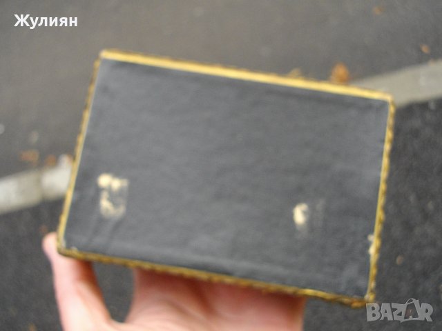  СТАРА КУТИЯ ЗА БИЖУТА СЪС СЪРМА , снимка 7 - Антикварни и старинни предмети - 39381656