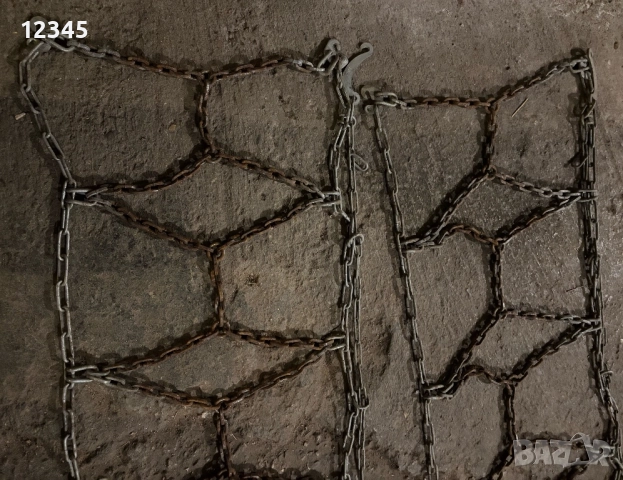 Продавам автомобилни вериги за сняг и лед 166 х 38 см, снимка 4 - Аксесоари и консумативи - 52585195