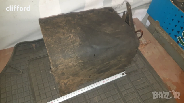 Калъв за акумулатор, снимка 2 - Аксесоари и консумативи - 54358165