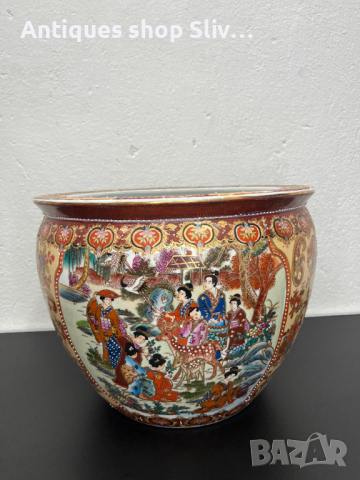 Уникална китайска порцеланова кашпа. №5142, снимка 1 - Антикварни и старинни предмети - 44630315