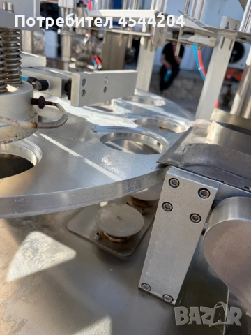 Автоматична машина за пълнене и запечатване, снимка 8 - Други машини и части - 54138700