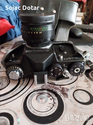 Зенит ЕТ и смяна 8М , снимка 4 - Фотоапарати - 52433336