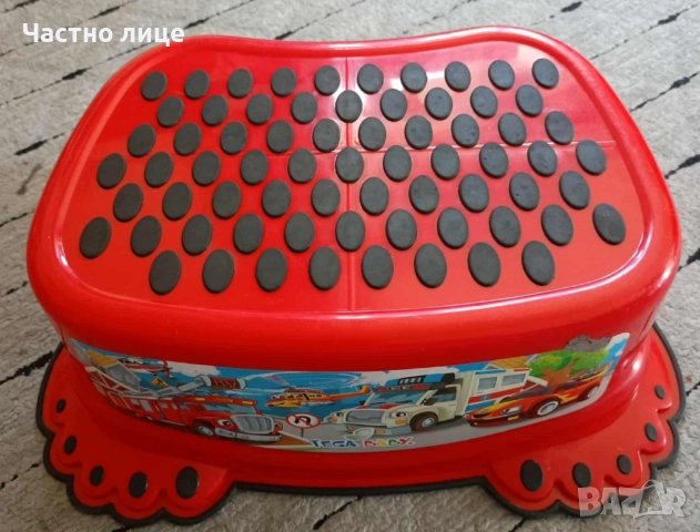 Лот - Бебешко корито, стълбичка, преходник за тоалетна, гумени и плюшени играчки, глицеринов сапун, снимка 4 - За банята - 51630684