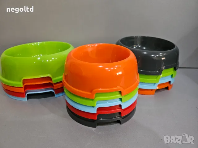 НОВИ   Купа за храна и вода за кучета и котки