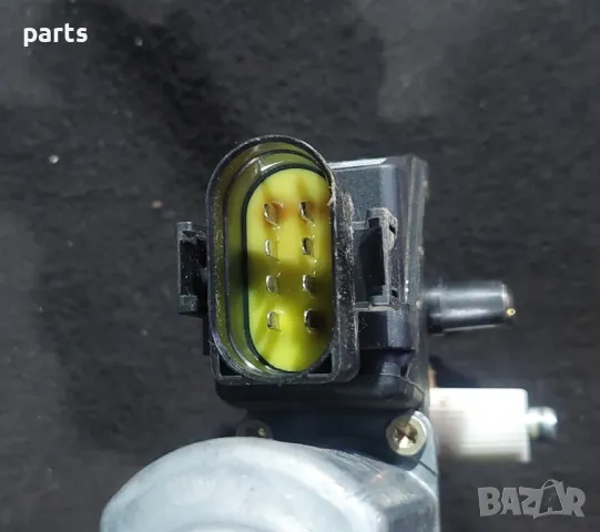 Машинка - Моторче Предно Ляво Стъкло Ауди А3 8L
(2) - 119024113 - 05071940
- 114900300, снимка 3 - Части - 50396434