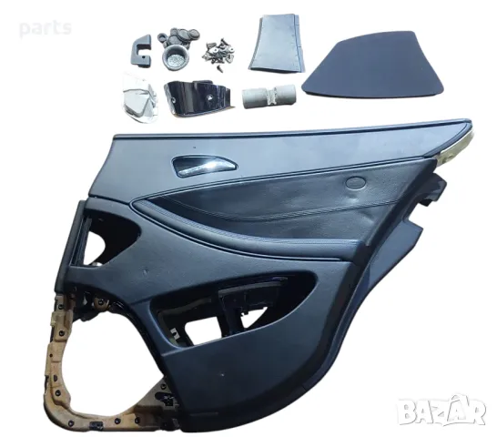 Задна Дясна Кора Врата
Мерцедес CLS W219