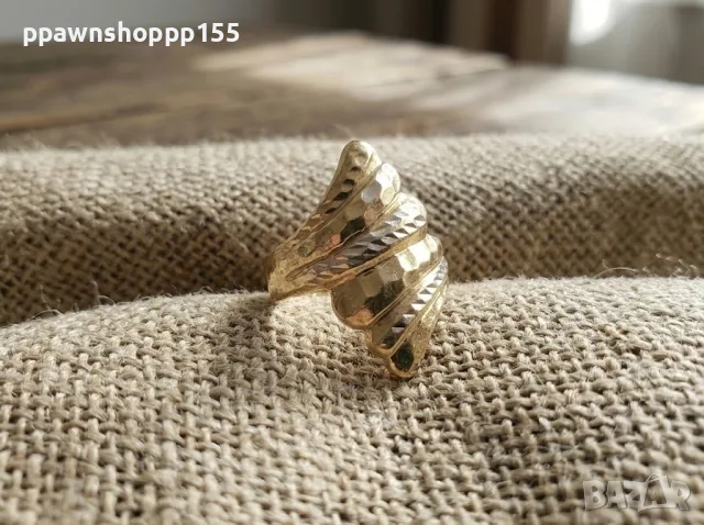 Ефектен дамски златен пръстен 14K (585) – 2.40 гр. [ПРОМО ЦЕНА]