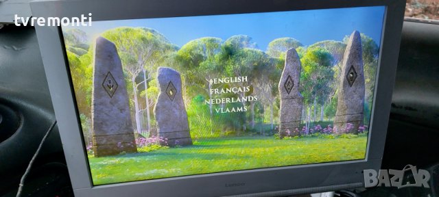  Телевизор 19" за автомобил на 12в НЯМА цифров тунер LENCO , снимка 2 - Телевизори - 39394414